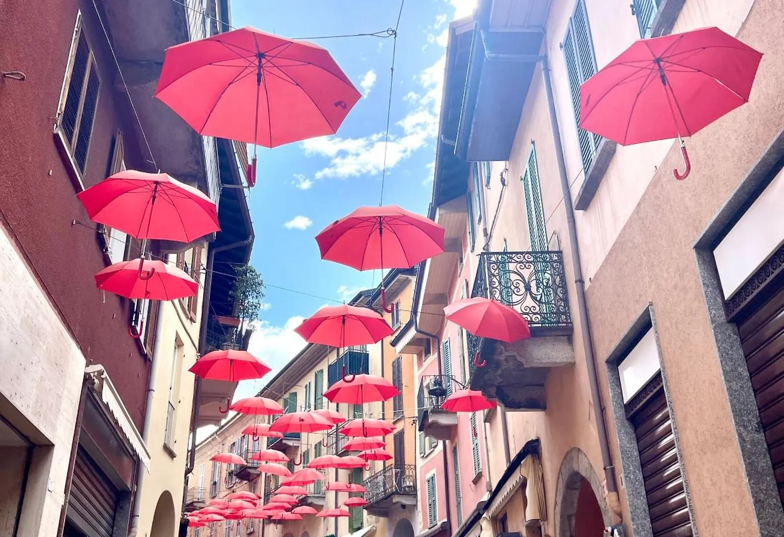Casa Vittoria - Tra Lago Maggiore E Centro Citta لووِنو 0*,
